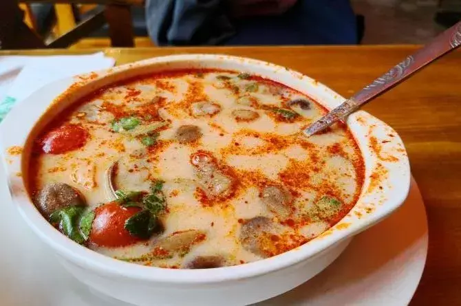 银河国际美食在几楼_银河美食街怎么样_银河soho美食城
